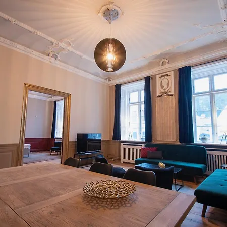 Apartment Ahoi Homes Royal Living - Innenstadt - Parkplatz