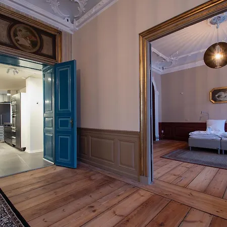 Apartment Ahoi Homes Royal Living - Innenstadt - Parkplatz